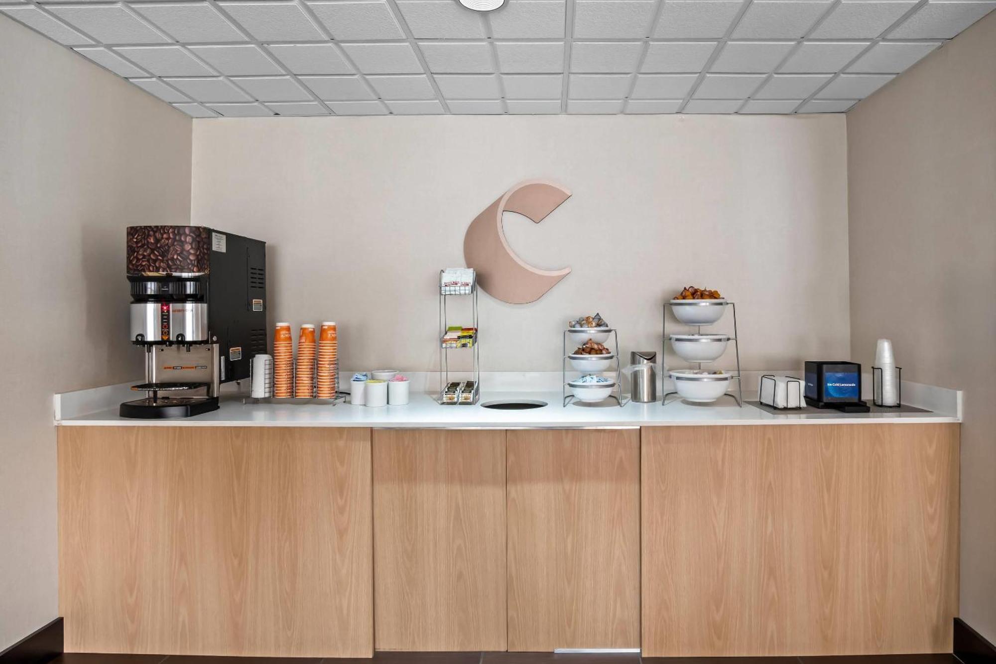 Comfort Inn Cadillac Dış mekan fotoğraf