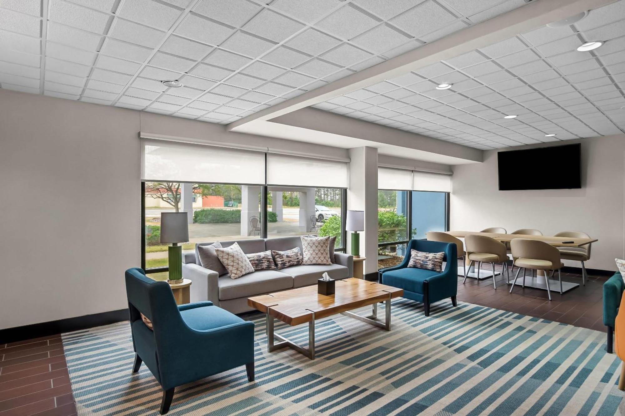 Comfort Inn Cadillac Dış mekan fotoğraf